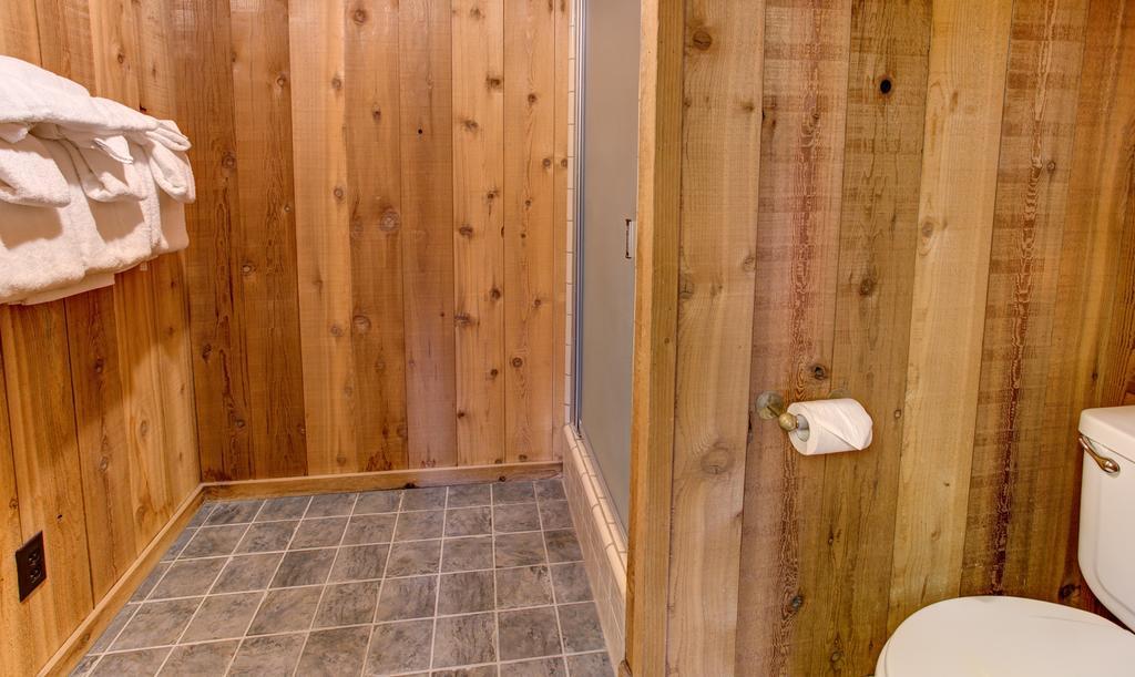 17B Tylers Timber Lodge Wawona Eksteriør bilde